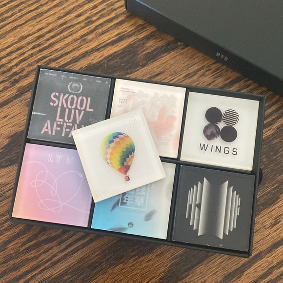Official BTS Proof Album magnet collection - Picture 6 of 9